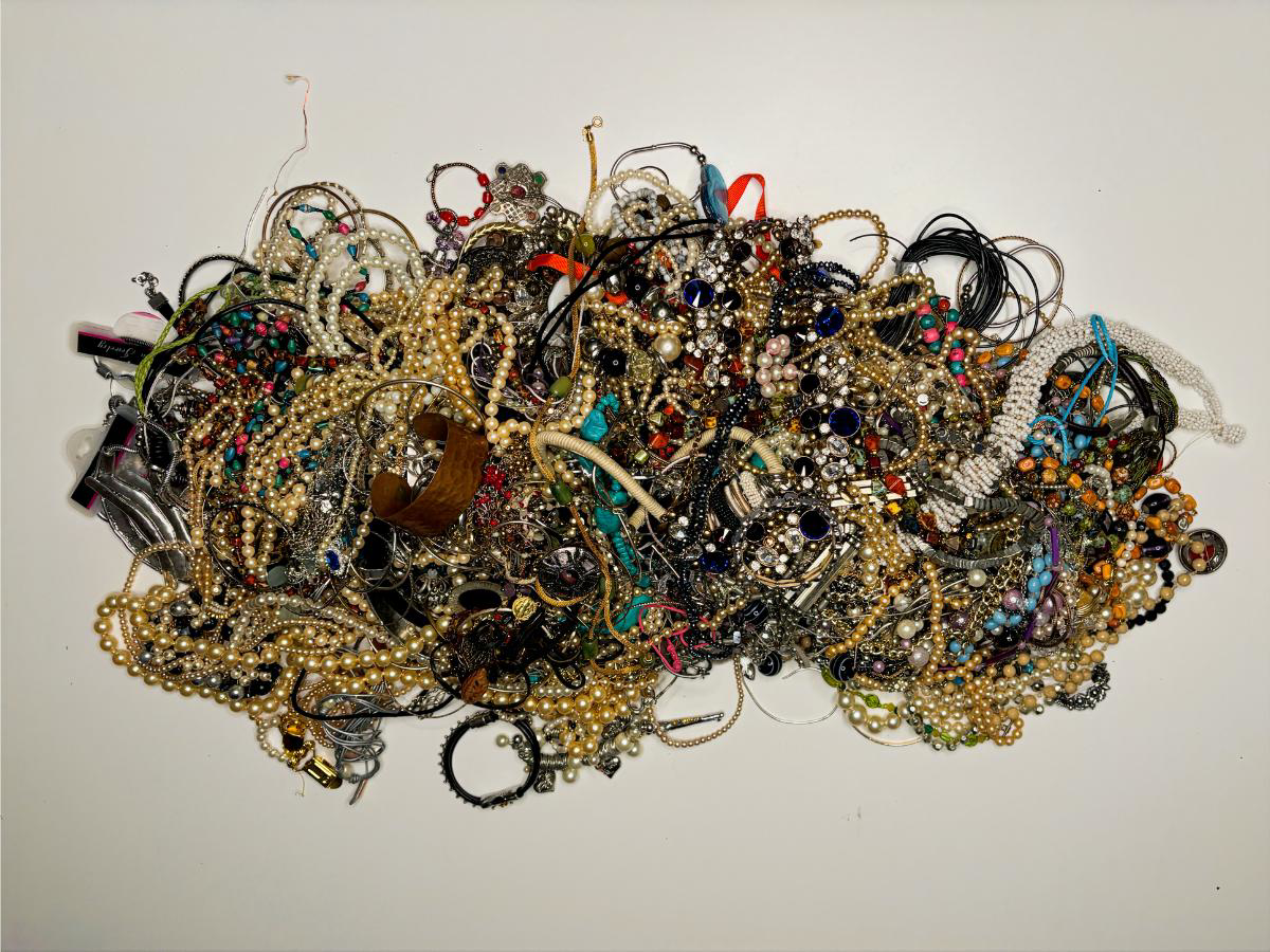 10kg Costume Jewellery 01.png