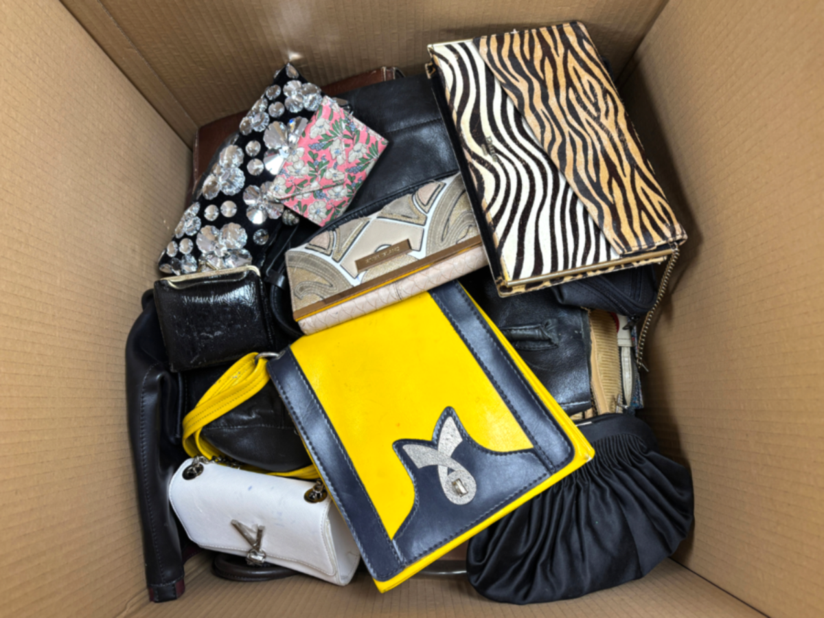 Handbags & Purses 04.png