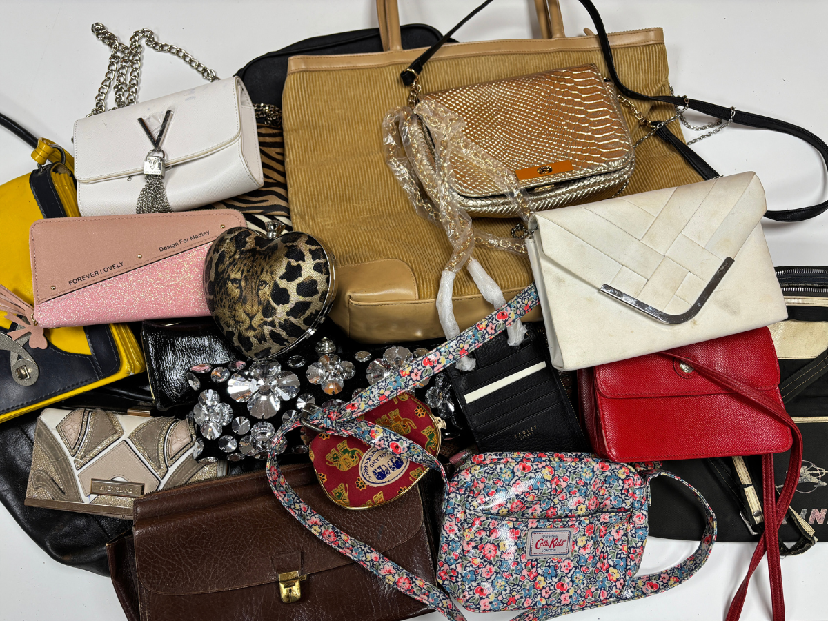 Handbags & Purses 02.png